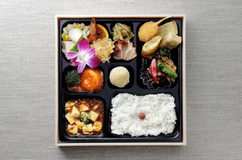 【弁当】1人前 3,000円